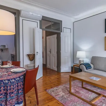 Classic Tagus River View By Lovelystay Lissabon