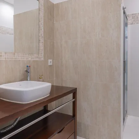Classic Tagus River View By Lovelystay Apartament *
