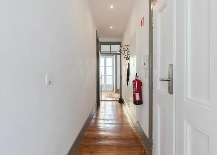 Appartement Classic Tagus River View By Lovelystay